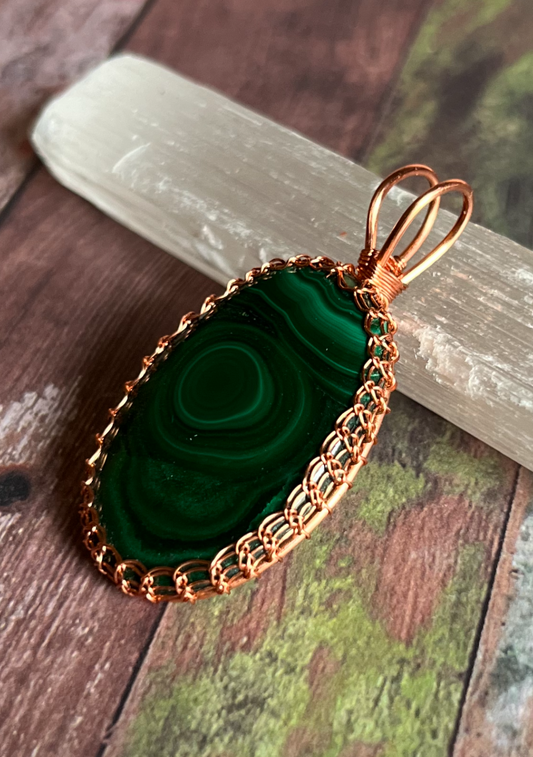 Pendant: Malachite & Viking Knit