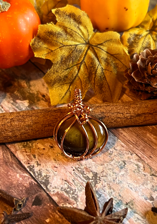 Pendant: Punkin' Patch