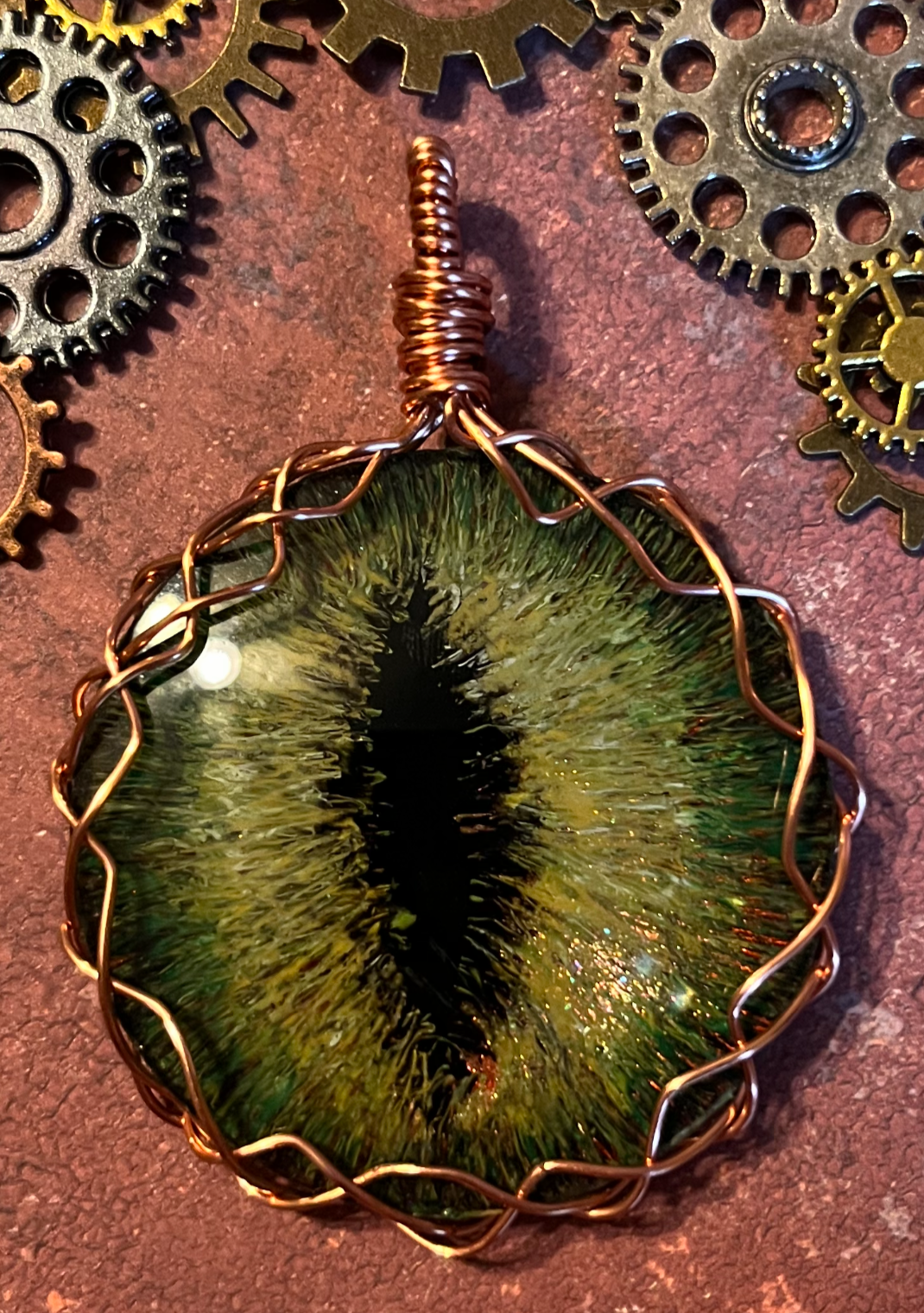 Pendant: Dragon Eye