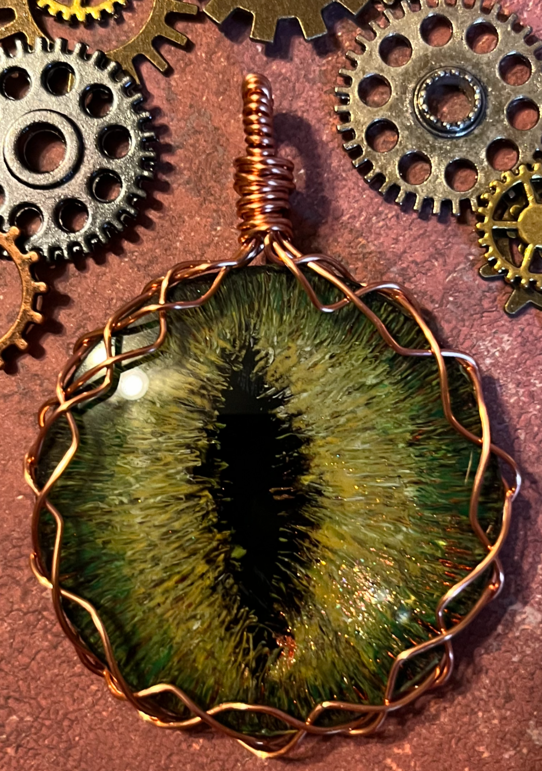 Pendant: Dragon Eye