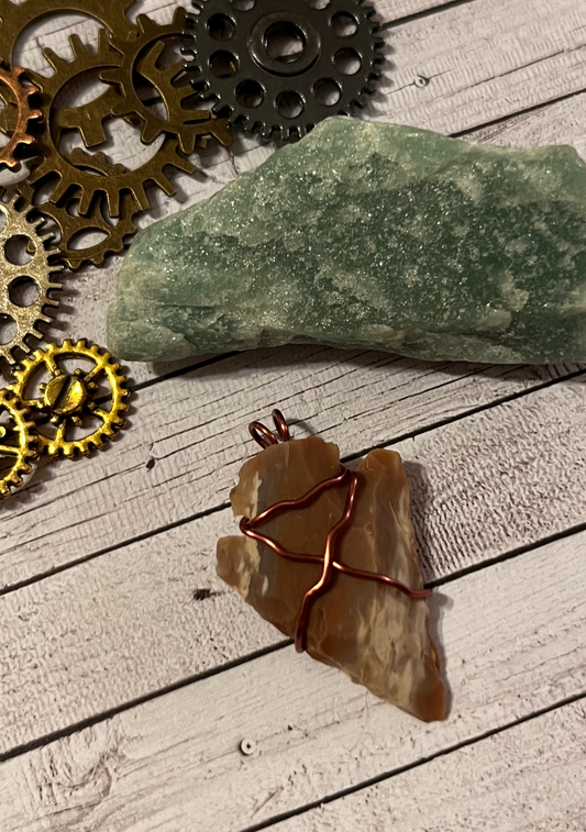 Pendant: Arrowhead in Antique Copper