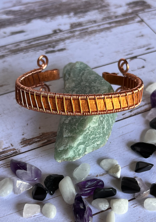 Bracelet: Textured Flat Wire