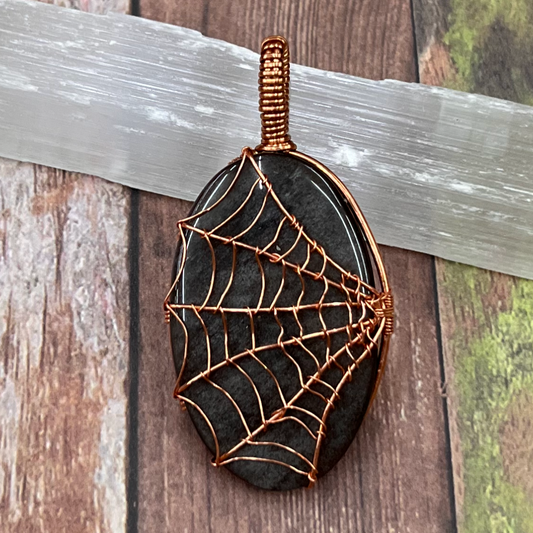 Pendant: Spiderweb